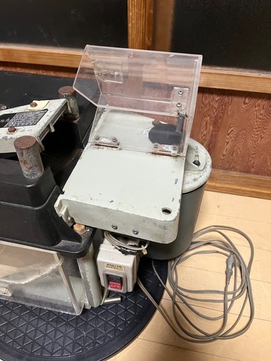 愛工　プロオカカ　電動鰹節削り機　かつお節削り　100v 業務用厨房機器店舗 愛工 プロオカカ 電動鰹節削り機 かつお節削り 100v 業務用厨房機器店舗