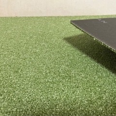 未開封タイルカーペット1ケースの画像