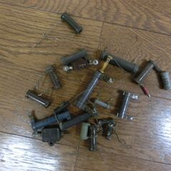 真空管　古い抵抗　ジャンク扱い品の画像