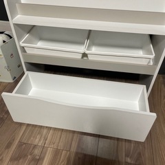 絵本棚 Lampy(ランピー) 白　幅83cm 絵本ラック 本棚 ブックラック ブックシェルフ おもちゃ箱 おもちゃ収納 子供部屋 キャスター付き 引き出し クリスマスの画像