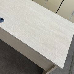 オフィス用　デスクの画像