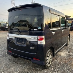 ⭐️大人気ダイハツタントカスタム⭐️4WD走行距離８.7万km車検２年付可能！の画像