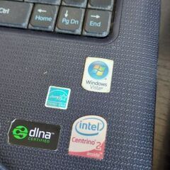 ノートパソコン2台の画像