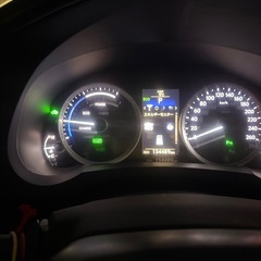 is300h バージョンLの画像