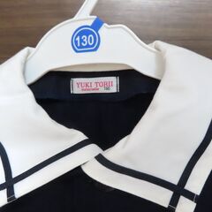 白ゆり幼稚園 / 制服 / 130cm / 園章付きの画像