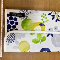 母子手帳入れ、お薬手帳やカード入れの画像