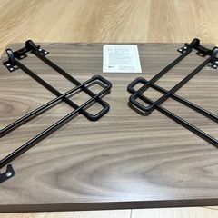 折りたたみテーブル　木目調の画像