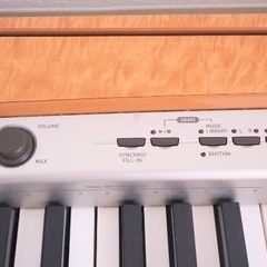 電子ピアノの画像