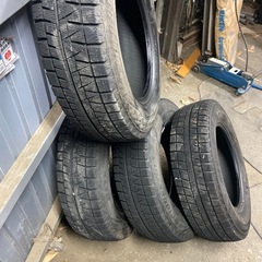 スタッドレスタイヤ　の画像