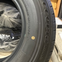 ハイエース　新車取り外しタイヤのみ4本の画像