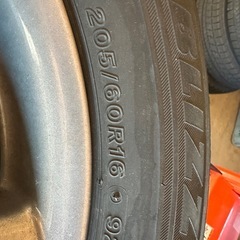 16インチ　ブリザック　ノア　ボクシーの画像