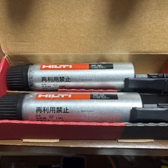 新品・未使用品　HILTIﾋﾙﾃｨ GX3・GX3-ME用高圧液化ｶﾞｽ 2個ｾｯﾄの画像