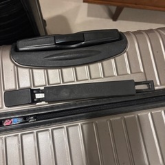 RIMOWAスーツケース2つの画像