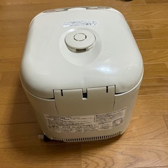 【決まりました】　未使用　炊飯器　10合炊き　大容量　ベージュ　取扱説明書の画像