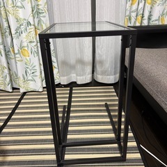 ソファーテーブルの画像