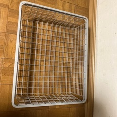 スチールカゴの画像