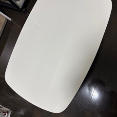 折りたたみテーブルの画像