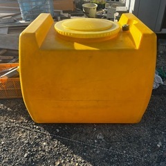 水タンク800Lの画像