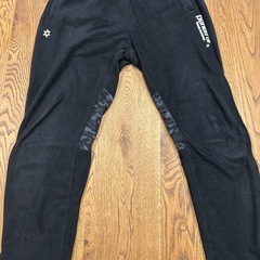 決定【ペネトラール】フットサルウェア　フリース上下Lの画像