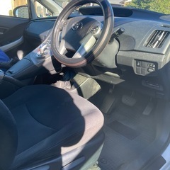 トヨタプリウス30の画像