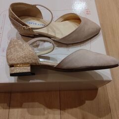 22.5cmパンプスの画像