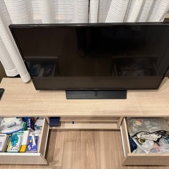 テレビボードの画像