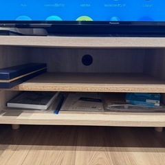 テレビボードの画像