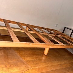 シングルベッド　置き代(フレーム)の画像