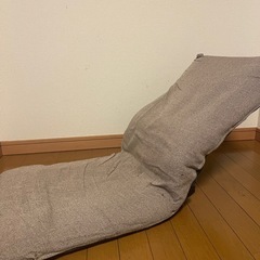 0円／引取限定　ニトリ 座椅子「ザイス ライン15」6段階リクライニング　冬用カバー付き　まとめて引取優先 価格：0円（現状渡し・ノークレームノーリターン）の画像