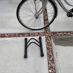 シマノ　27インチ　通学用自転車　シルバーの画像