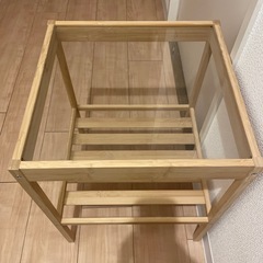 サイドテーブルの画像