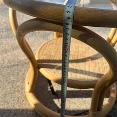 【差し上げます】ガラステーブルの画像