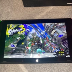 （美品）《Nintendo Switch 本体》+ DL版ソフト3本Dead by Daylight』『スプラトゥーン3』『フィットボクシング』 +スプラトゥーンコントローラー他付属の画像