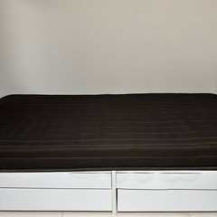 シングルベッド マットレス フレームの画像