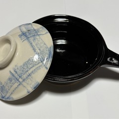 ブルーのチェックのグラタン皿　蓋付きの画像