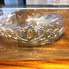 美品ティアラ前撮りパーティ結婚式の画像