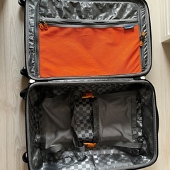 キャリーケース　スーツケース　キャリーバッグの画像