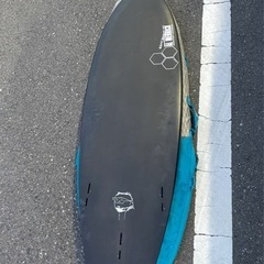 アルメリック　ネックベアード2 5.6 ブラックシャドウ カーボン サーフボードの画像