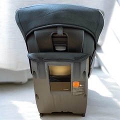 美品　コンパクトカーに最適！コンビのチャイルドシートクルットシリーズ360°回転『ネセルターン EC」の画像