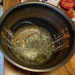 極め羽釜 B376-6B （NP-ST10型）の内釜の画像