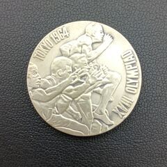 1964年　東京オリンピック　記念メダルの画像