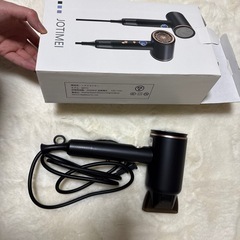 ヘアドライヤー
の画像