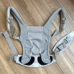 エルゴベビー　抱っこ紐　グレー　アダプトの画像