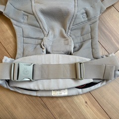 エルゴベビー　抱っこ紐　グレー　アダプトの画像