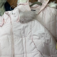 子供服⭐️130-150サイズ　ガールズ子供服　女の子　1枚300円　全部で1200円の画像