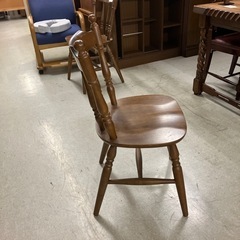 12/25まで店頭商品一部を除き半額クリスマスSALE!!開催中 サ2512-047　ダイニングチェア ダークブラウン ② キズ汚れ有りの画像