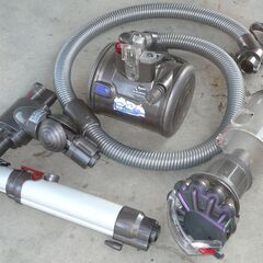 無料配達します🚚定価75,000円💖ダイソン💖キャニスター掃除機💖Dyson DC26💖の画像