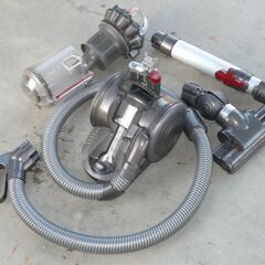 無料配達します🚚定価75,000円💖ダイソン💖キャニスター掃除機💖Dyson DC26💖の画像