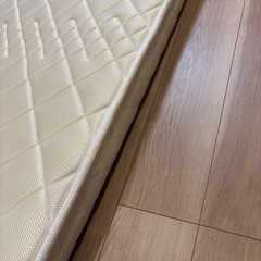 セミシングル　マットレス　美品　敷きパッド　防水シーツの画像