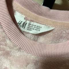 H&M130センチ　女の子　トレーナーの画像